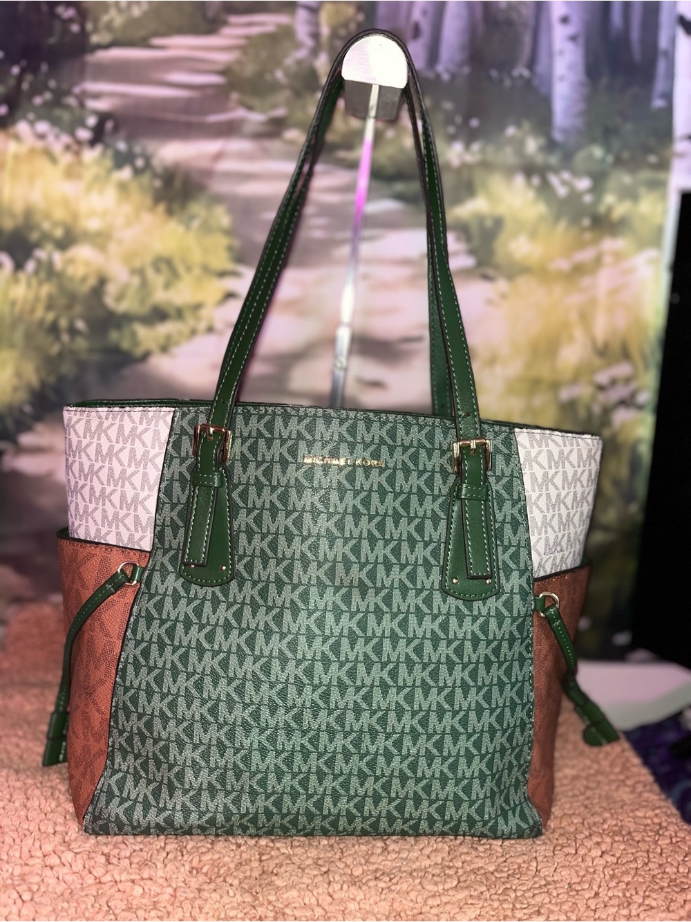 Michael Kors Voyager color block signature logo tote bag
